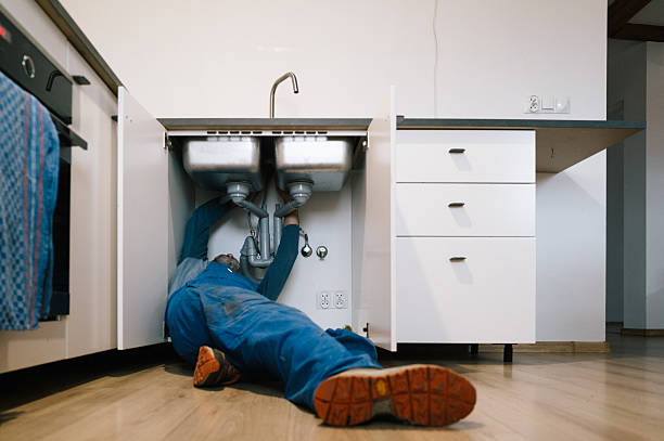 Professional Leak Detection technician working in Galesville, MD